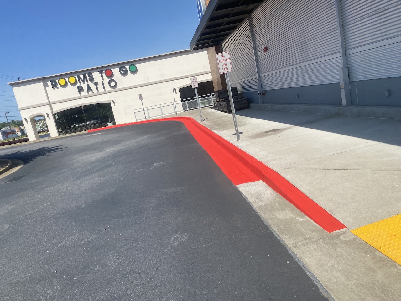 The Absolute Guide to Parking Lot Re-Striping