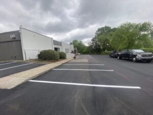 Benefits of Sealcoating Your Parking Lot WIth Two Coats