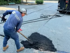 4 Methods for Fall Asphalt Parking Lot Repair